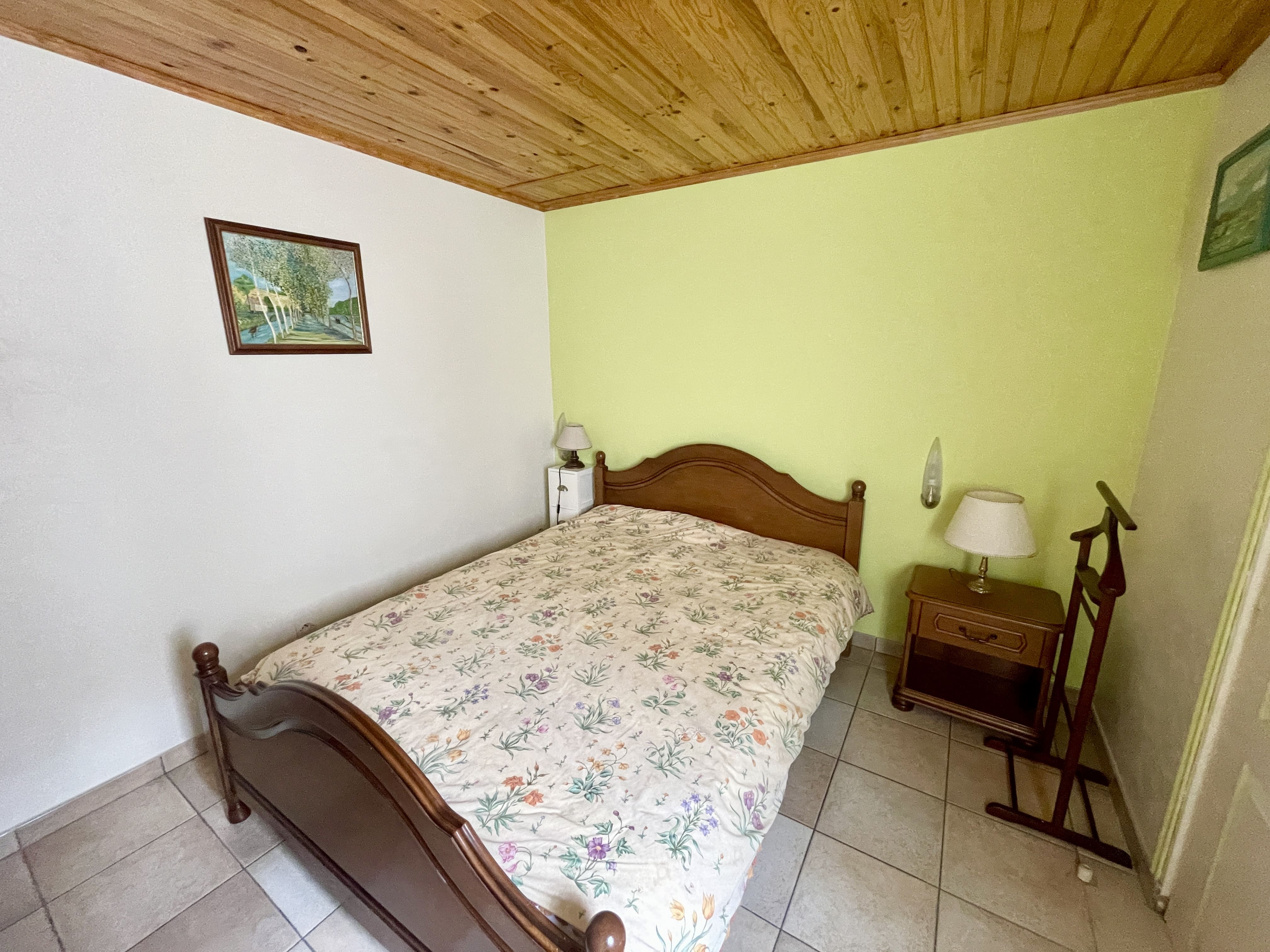 MAIS E04306
